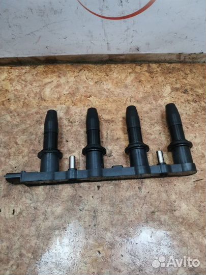 Катушка зажигания Opel Astra H хетчбек 1.8 Z18XER