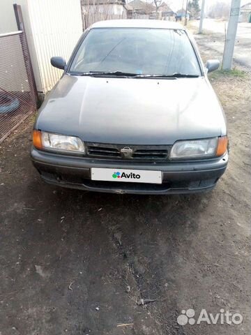 Nissan Primera 1.8 AT, 1992, 100 000 км