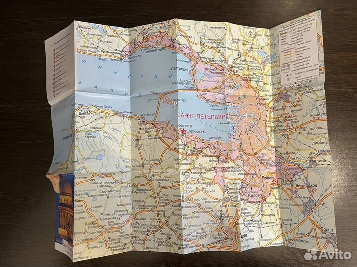 Путеводитель по Санкт-Петербургу с картой