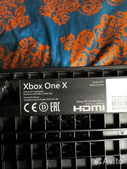 Xbox one x project scorpio 1tb