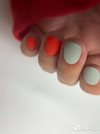 Маникюр. Педикюр с выездом на дом