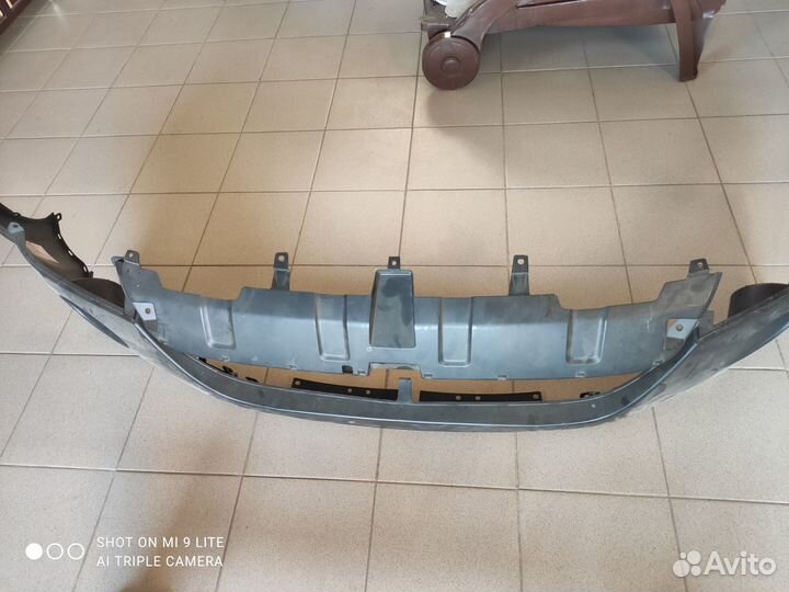 Продаю запчасти на Митсубиси Аутлендер XL 2008