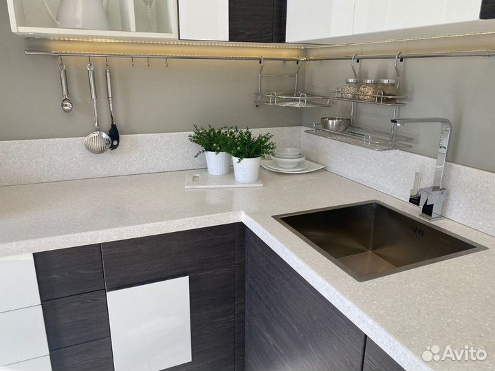 Столешница из искусственного камня