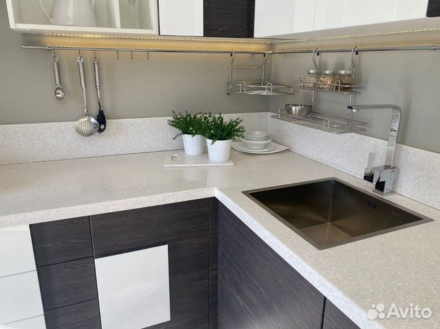 Столешница из искусственного камня