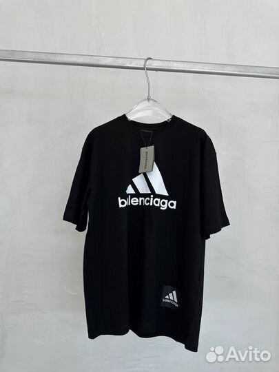 Футболка Adidas &Balenciaga