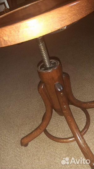 Стульчик для пианино