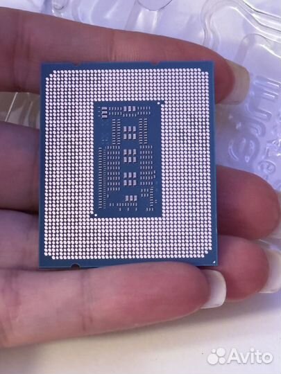 Процессор intel core i7-13700kf