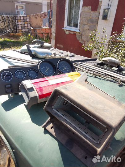 Молдинги на двери ваз 2106