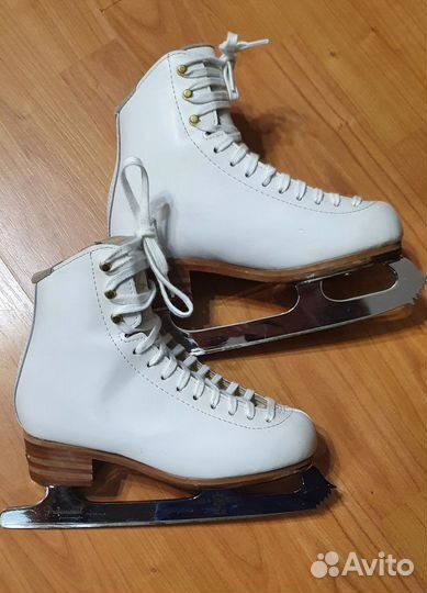 Фигурные коньки jackson elle