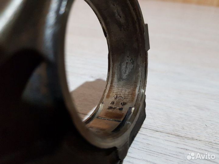 Поршень с шатуном Ford Maverick AJ 2003