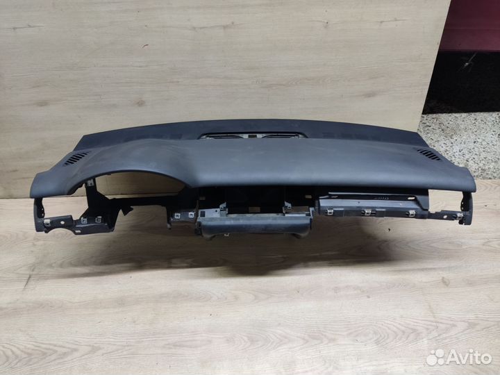 Передняя консоль, Audi A8 D3