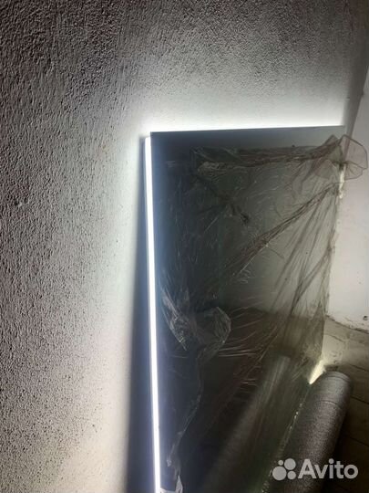 Зеркало с подсветкой