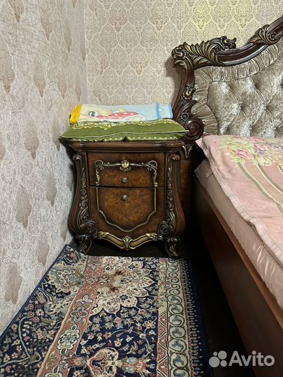 Спальный гарнитур бу