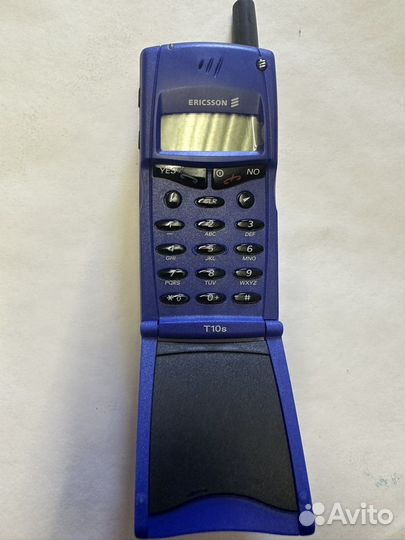 Ericsson T10s новый
