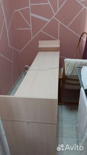 Продам Стол для маникюра 2 места