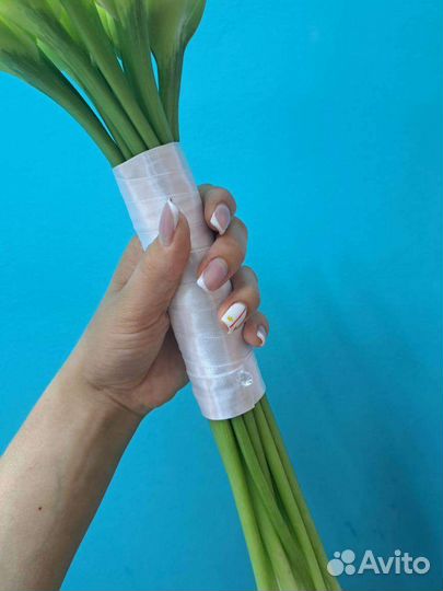 Свадебный букет из калл в наличии