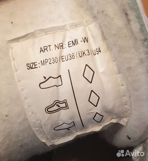 Коньки для юной фигуристки