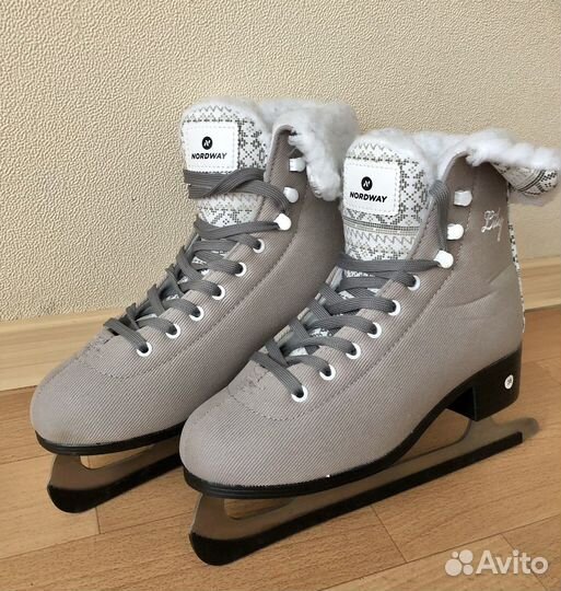 Коньки фигурные