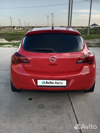 Opel Astra 1.6 AT, 2012, 114 320 км