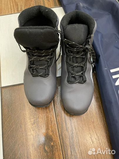 Лыжи, палки, ботинки, чехол