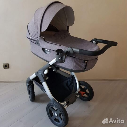 Прогулочная коляска stokke