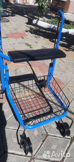 Ходунки для взрослых на колесах