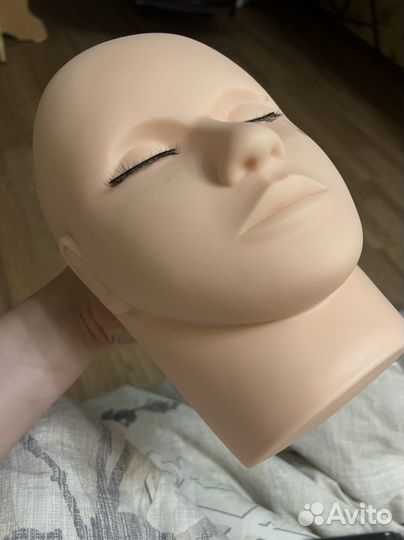 Манекен для наращивания ресниц