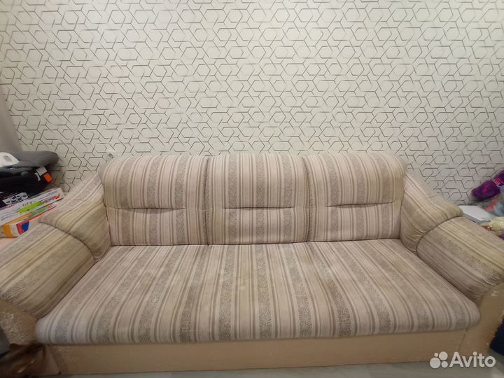 Отдам диван. Сегодня