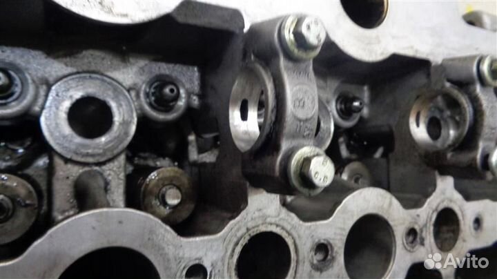 Головка блока цилиндров Land Rover Discovery III/Range Rover Sport