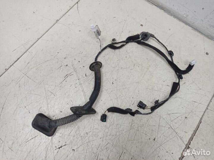 Проводка двери передняя правая Renault Logan 2 L8