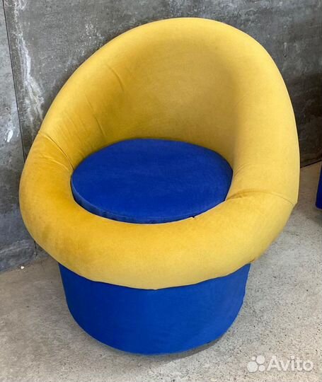 Пуфики новые