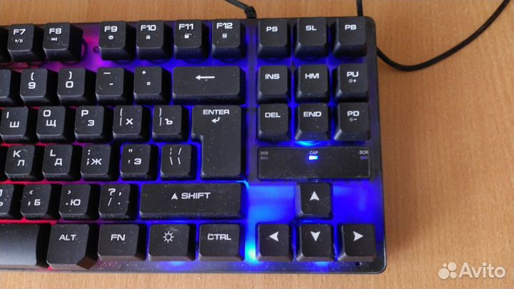 Игровая клавиатура с подсветкой