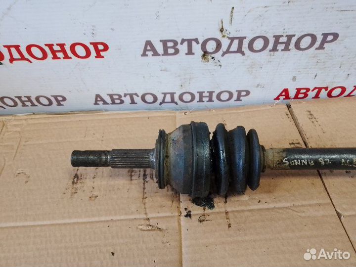 Полуось привод передний левый Nissan Sunny 1.3