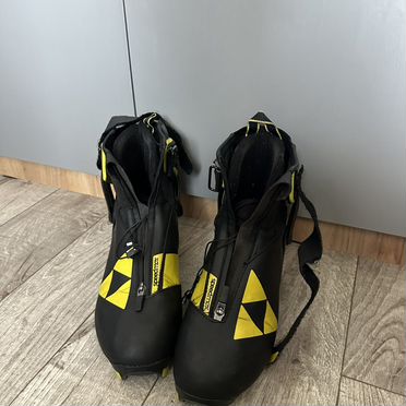 Лыжные ботинки коньковые fisher speedmax jr skate