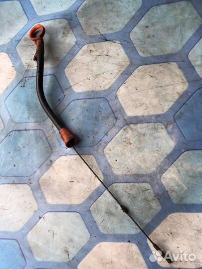 Щуп масляный 06D115611B