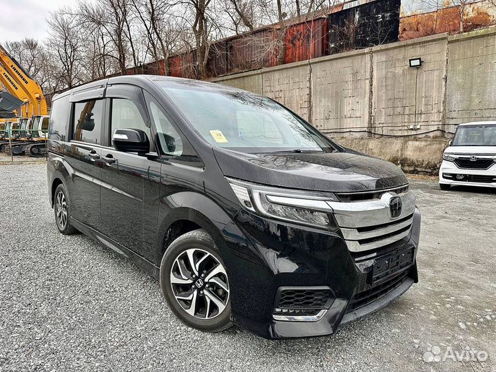 Honda Stepwgn 1.5 CVT, 2019, 32 000 км