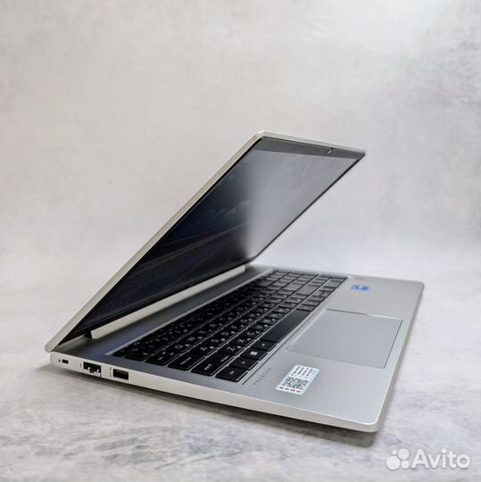 HP ProBook 450 G9 i5-1235U\16\256