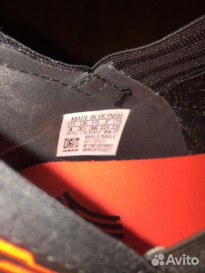 Бутсы adidas новый