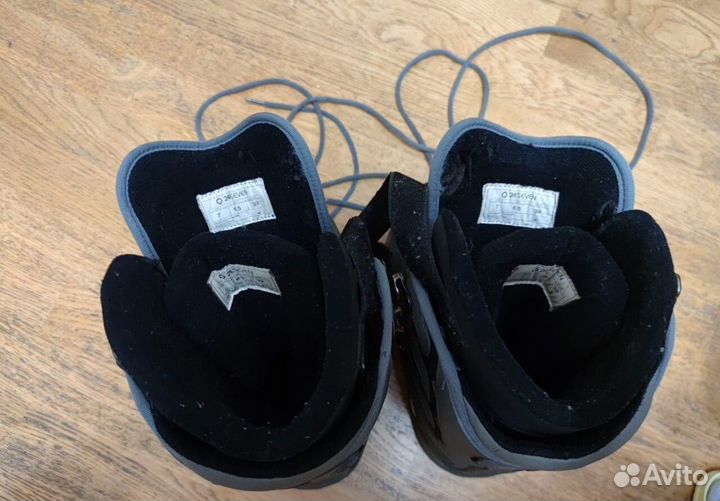 Сноубордические ботинки 38