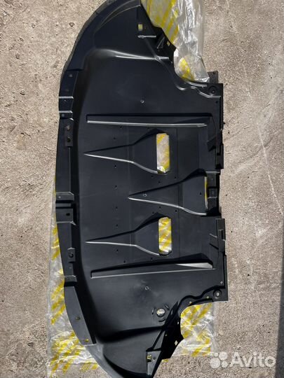 Пыльник двигателя audi a4 b7