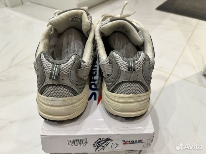 Кроссовки мужские sprandi