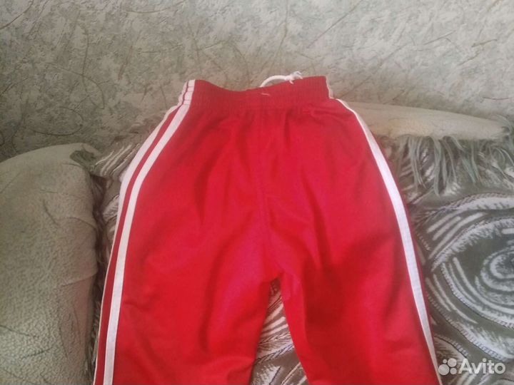 Спортивный. очень. красивый. костюм