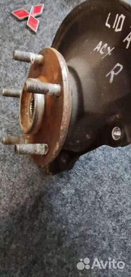 Ступица передняя правая Mitsubishi Lancer X