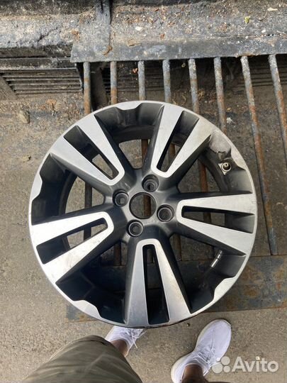 Литые диски r 17 4 100 Vesta Cross