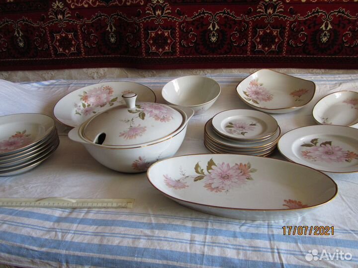 Столовый сервиз фарфоровый СССР