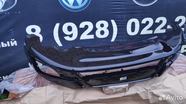 Бампер передний Лада Веста черный