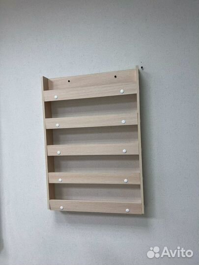 Полка настенная для гель лаков