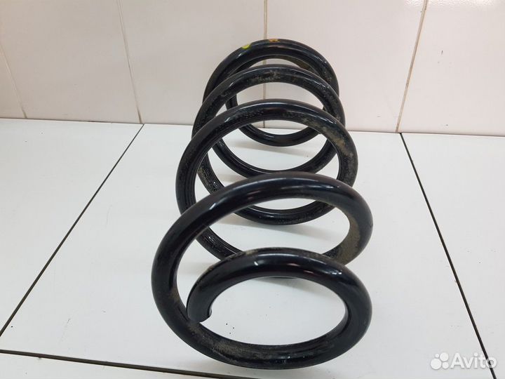 Пружина подвески передняя левая