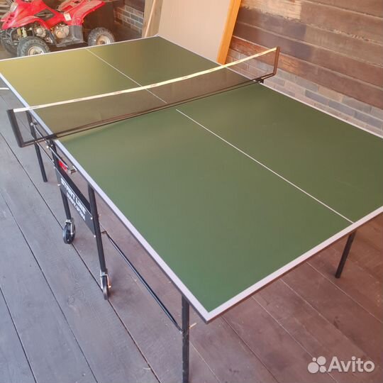 Теннисный стол