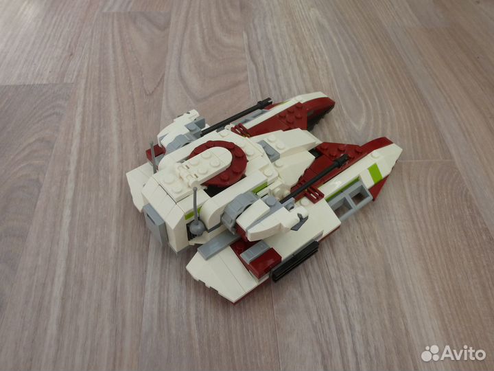 Набор Lego 75182 Боевой танк республики